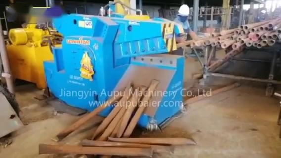 鳄鱼剪切机适用于金属回收公司、废钢厂、冶炼铸造企业对各种形状的型钢及各种金属结构进行冷剪切。。。